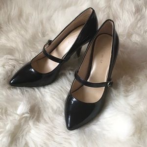 !SALE! Shiny Black Nine West Pumps